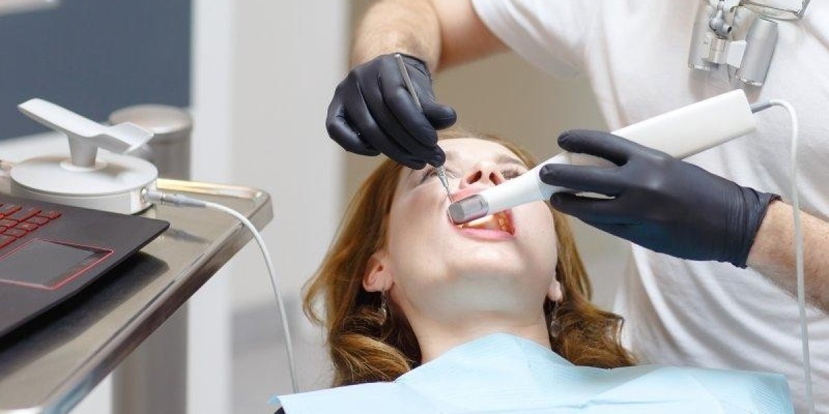 Finding the Right Dentist in Oakville, Ontario: A Guide to Top Dental Care