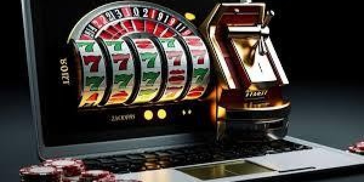 La creciente popularidad de las apuestas deportivas en línea: ¿cómo se alinean con los casinos virtuales?