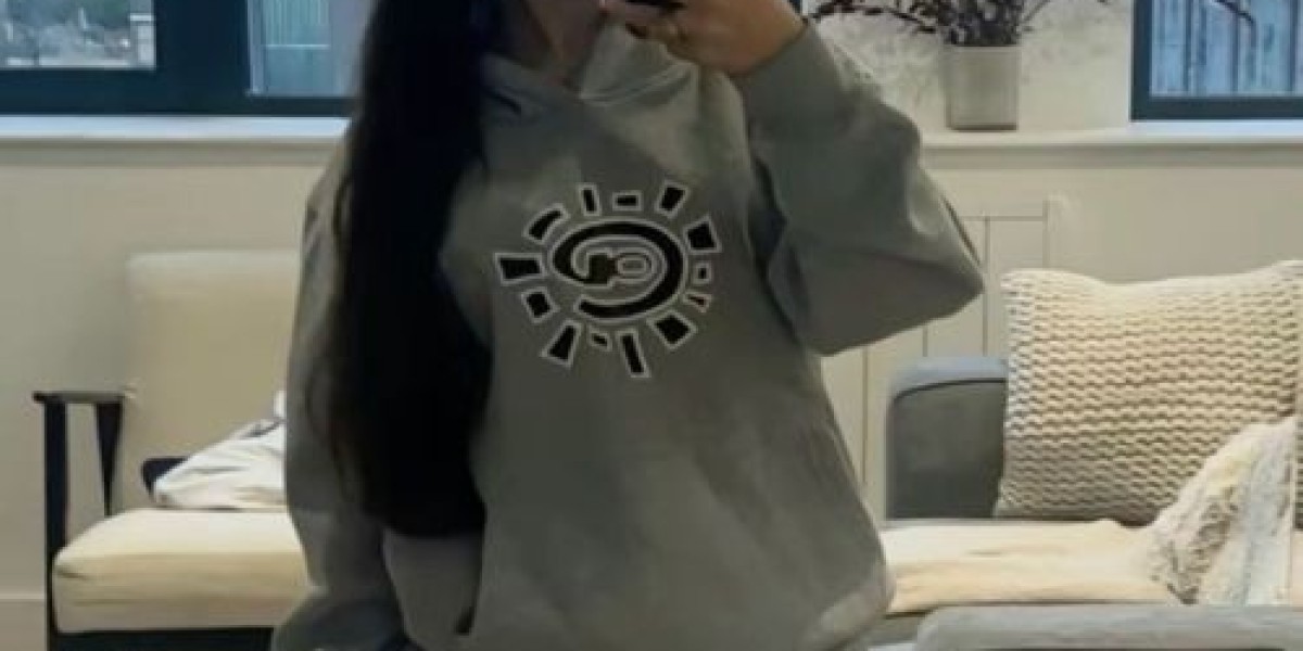 The Chill Everyday Look Made by Grey Adwysd Joggers