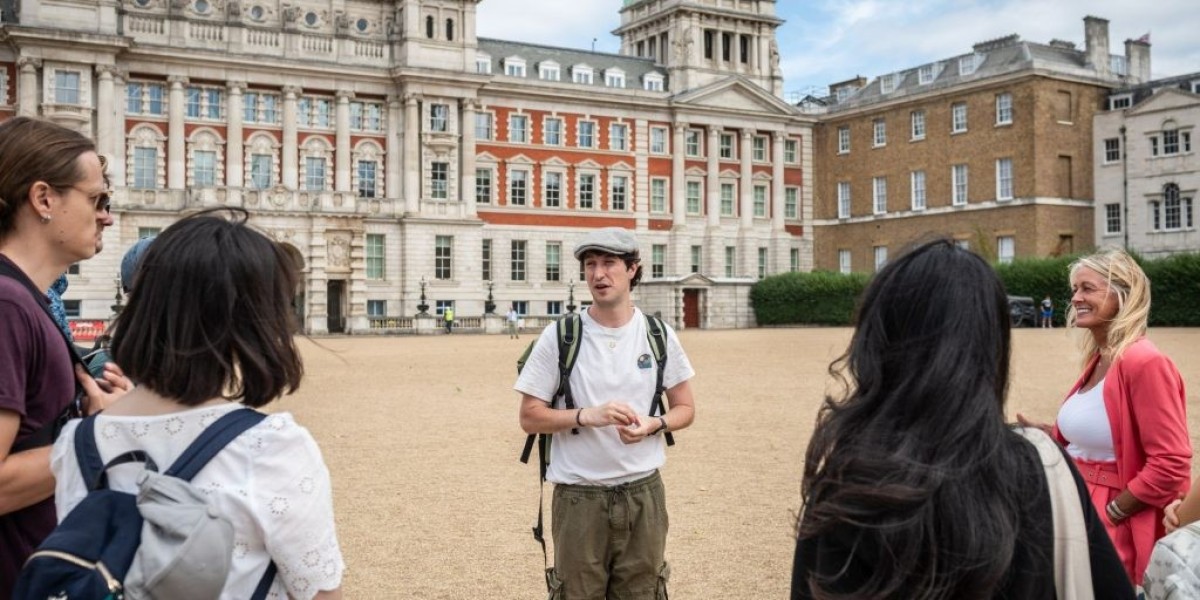 Discover the Charm of the Capital with London Private Tours