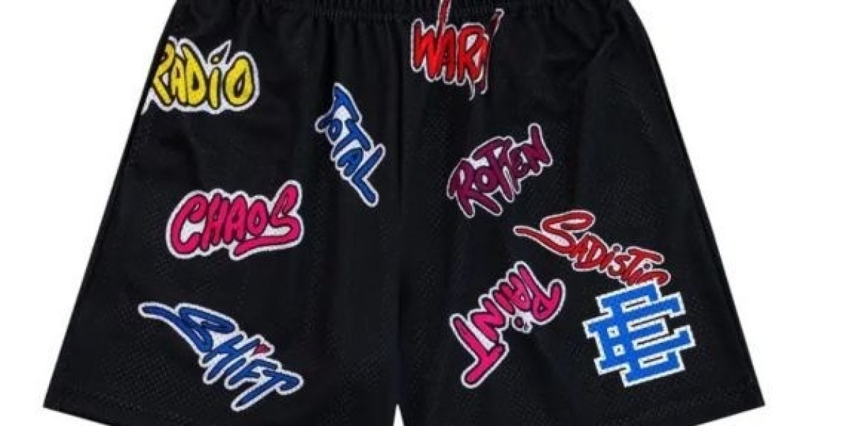 EE Shorts as a Quiet Answer to Loud Fashion