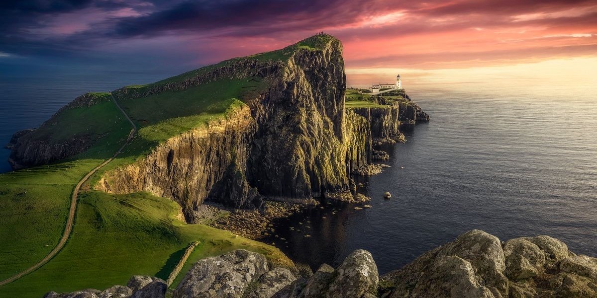 Hmdd Redefining Digital Engagement in the Modern Era