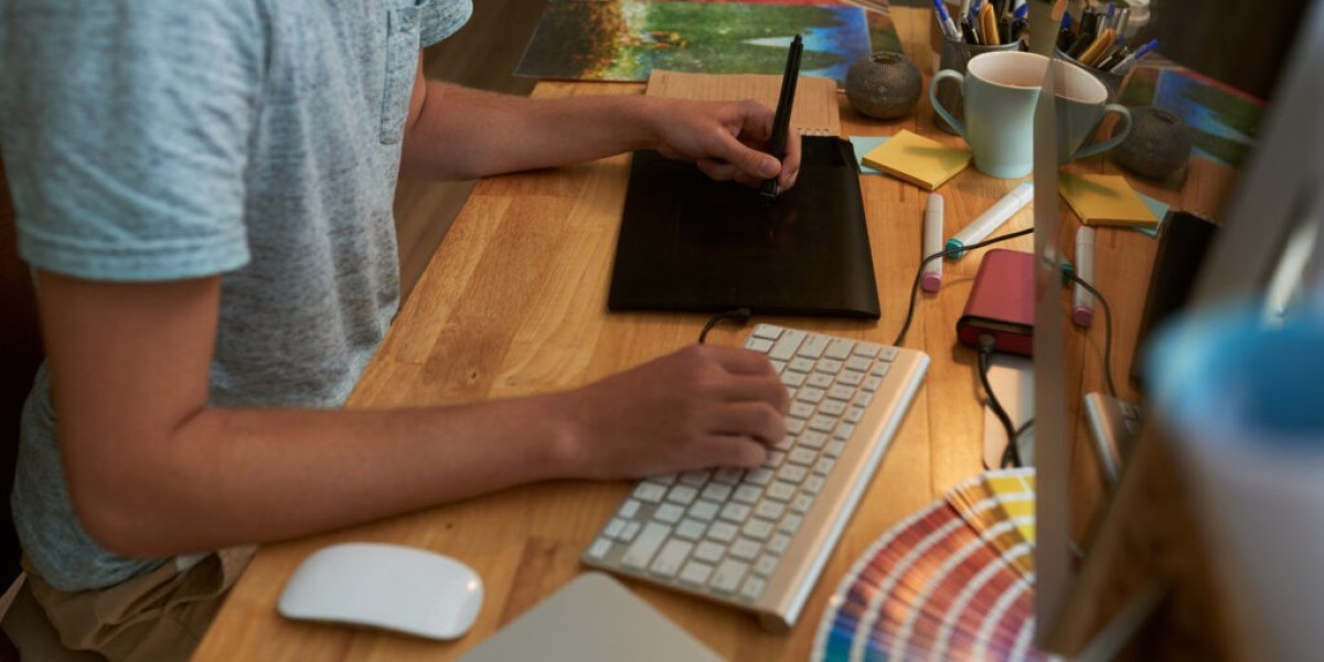 Sonny Safi | Graphic Designer and Creative Director Based in Toronto, Canada