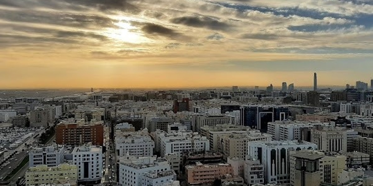 Al Rigga Dubai vs Al Mankhool Dubai: Two Vibrant Neighborhoods