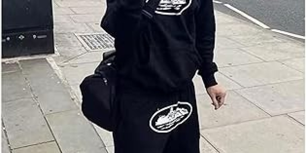 Corteiz Shorts: Trendy Designs for Everyday Street Style