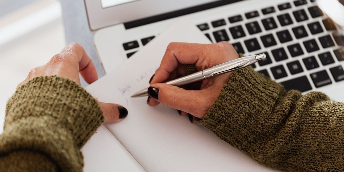 Professional CV Writing Service & Resume Writing Service A Complete Guide for Job Seekers